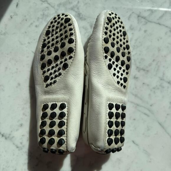 Minnetonka Classic Leather Driver Moccasins White Made in USA Women’s - Picture 6 of 7